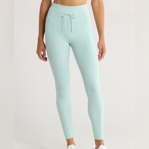 Vuori Daily Legging